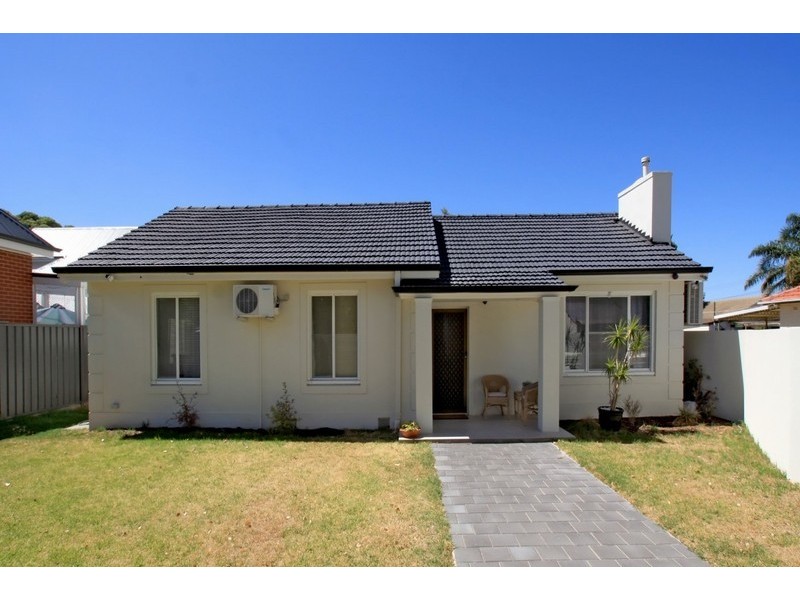 18 Davey Avenue, Glenelg North SA 5045