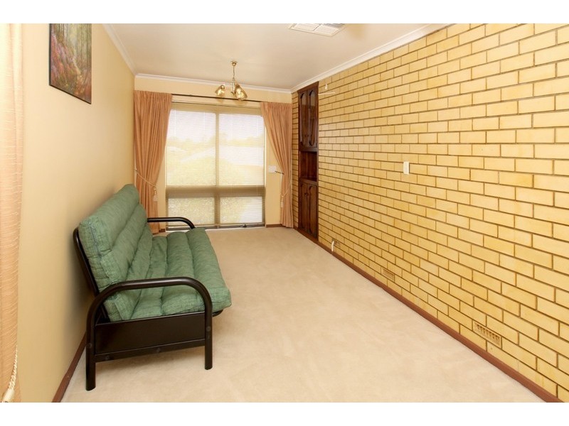 4 Genesta Street, Hallett Cove SA 5158