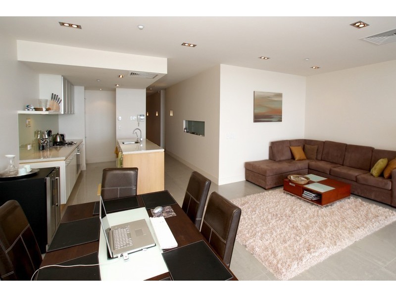 1.2/8-9 North Esplanade, Glenelg North SA 5045