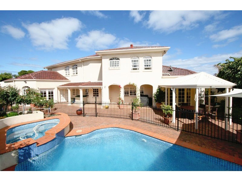 3 Martine Court, Novar Gardens SA 5040