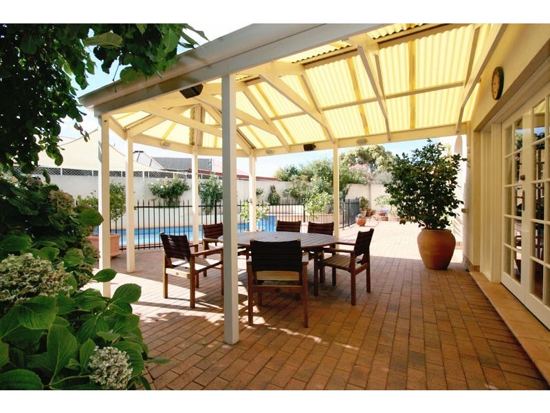 3 Martine Court, Novar Gardens SA 5040