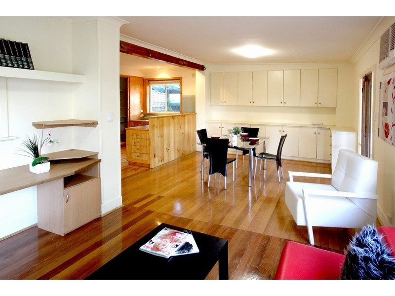 16 Laverack Road, North Plympton SA 5037