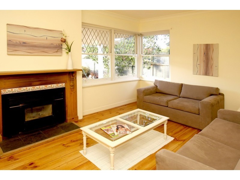 16 Laverack Road, North Plympton SA 5037