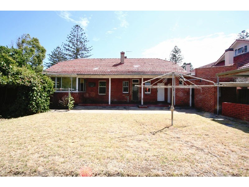 40 Broadway, Glenelg South SA 5045