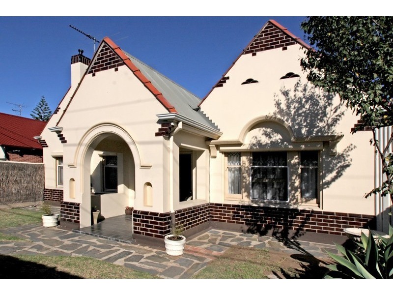 111 Brighton Road, Glenelg South SA 5045