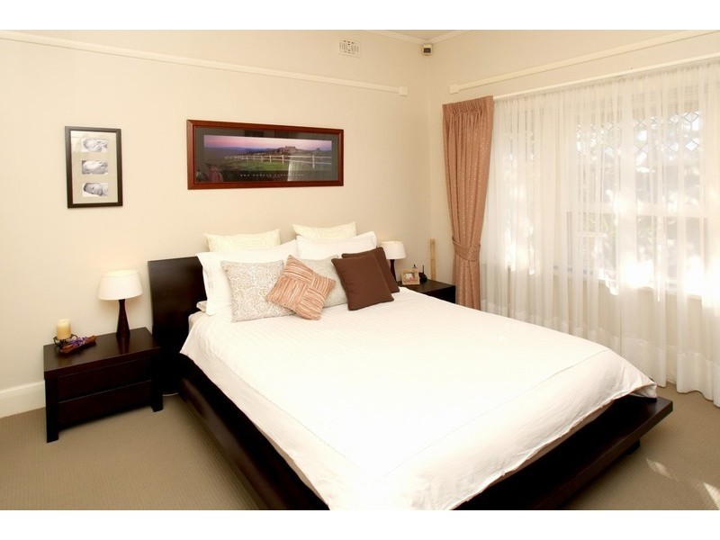 111 Brighton Road, Glenelg South SA 5045