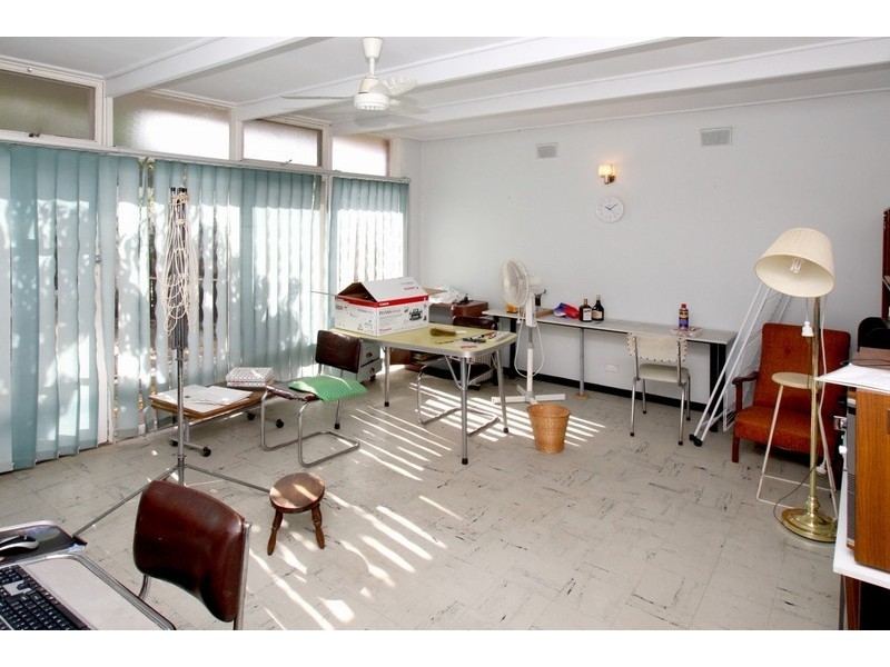 114 Halsey Road, Henley Beach South SA 5022