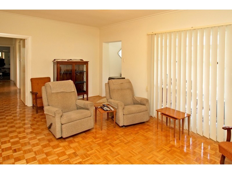 114 Halsey Road, Henley Beach South SA 5022