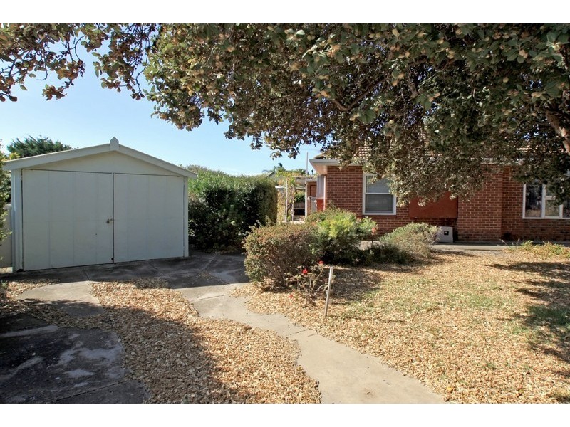 114 Halsey Road, Henley Beach South SA 5022