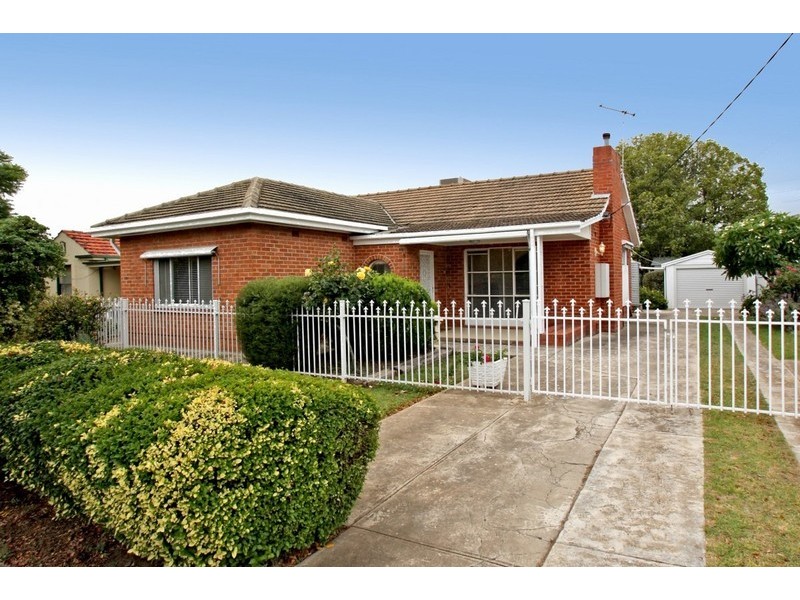 3 Mackay Avenue, North Plympton SA 5037