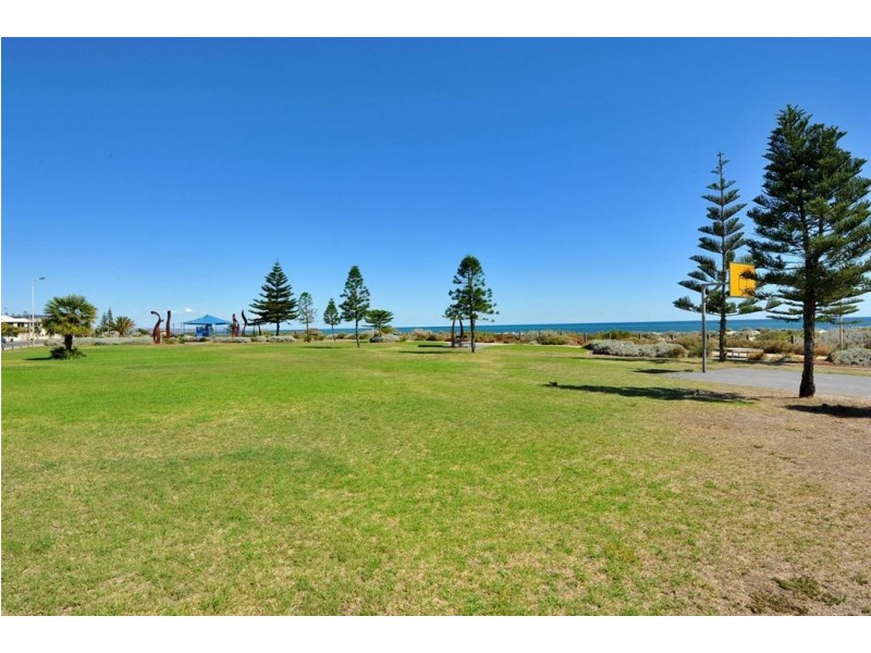 10/36 Military Road, West Beach SA 5024