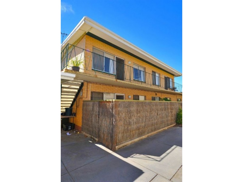 10/36 Military Road, West Beach SA 5024