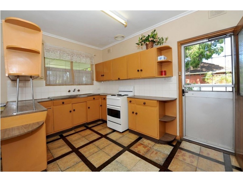 39 Glenavon Street, Woodville South SA 5011