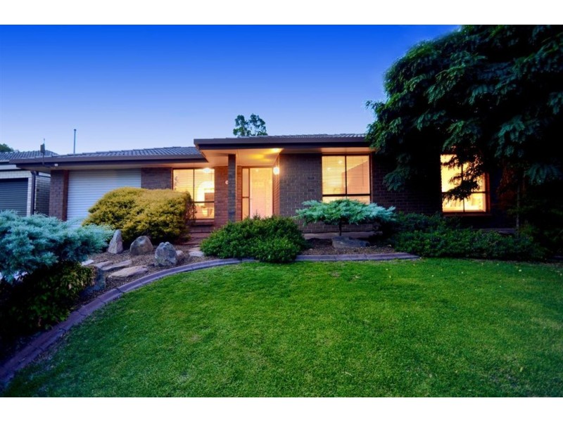 4 Sherwood Avenue, Happy Valley SA 5159