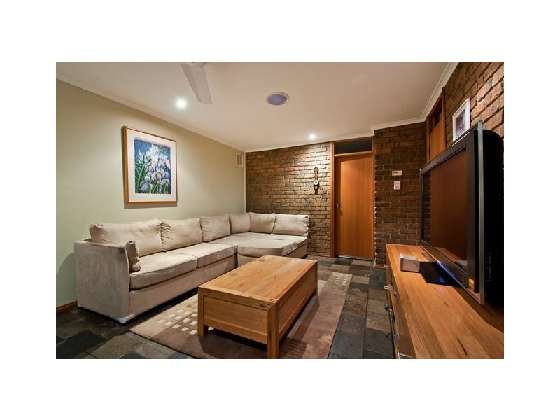 17 Takari Court, Hallett Cove SA 5158