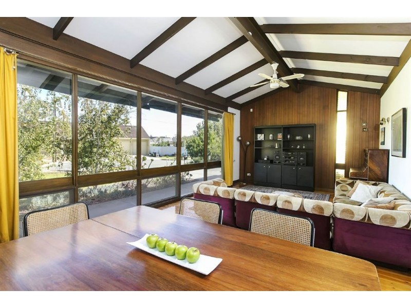 2 Traphen Court, Seaton SA 5023