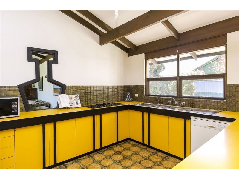 2 Traphen Court, Seaton SA 5023