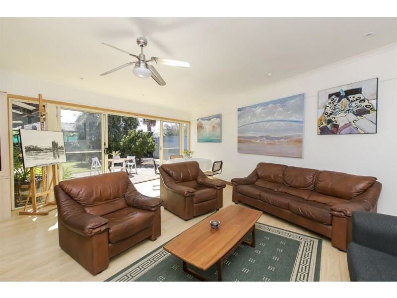 2 Traphen Court, Seaton SA 5023