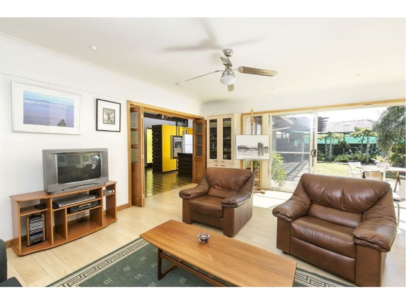 2 Traphen Court, Seaton SA 5023