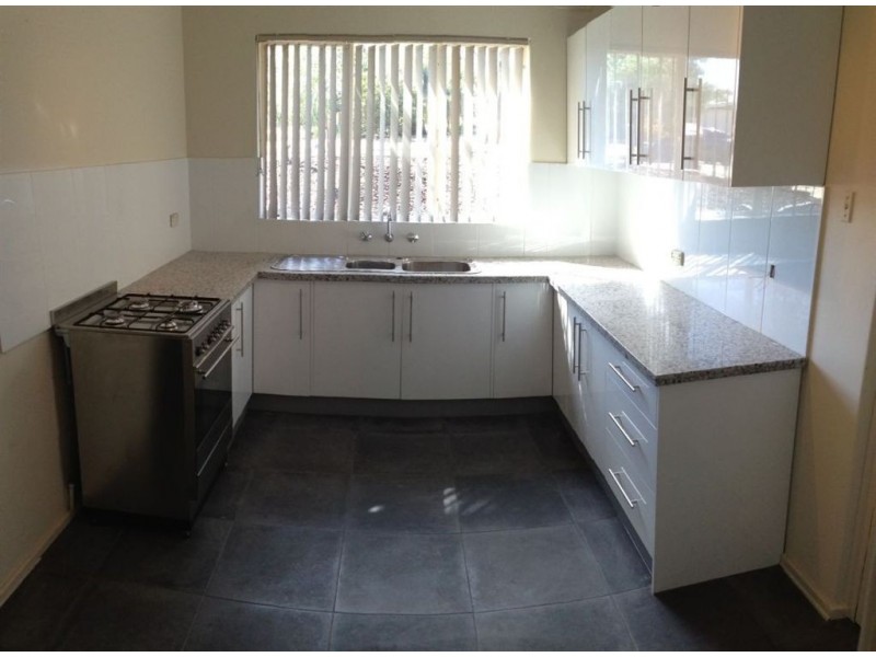 13 Billabong Road, Para Hills SA 5096