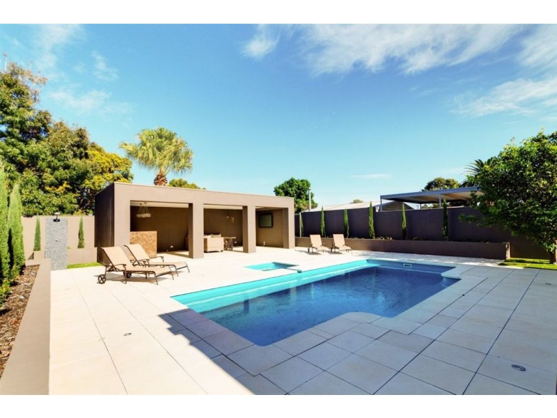 72 Stroud Street North, Cheltenham SA 5014