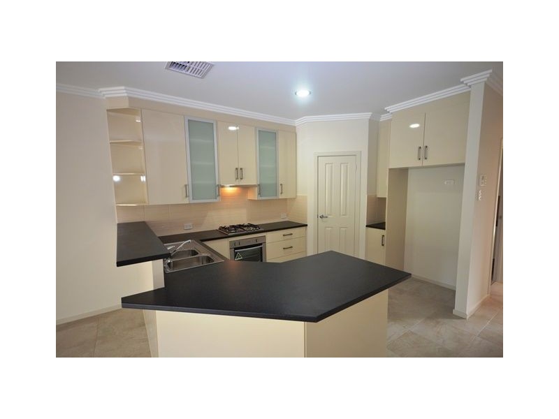 3a Kinnear Crescent, Rostrevor SA 5073