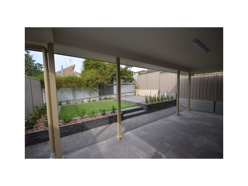 3a Kinnear Crescent, Rostrevor SA 5073
