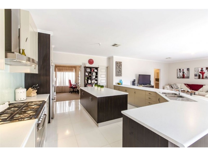 6 Virgo Parade, Sellicks Beach SA 5174