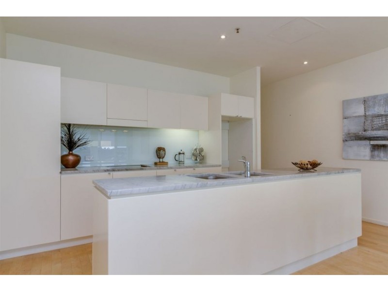 15/4 King Street, Glenelg North SA 5045