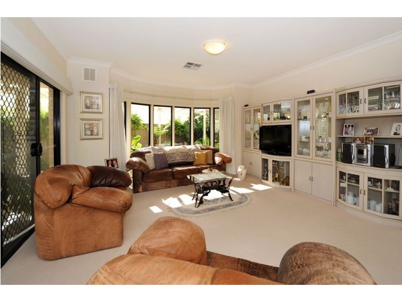 2 Francis Avenue, Glengowrie SA 5044