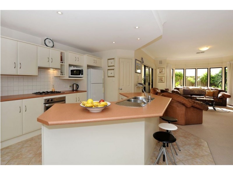 2 Francis Avenue, Glengowrie SA 5044