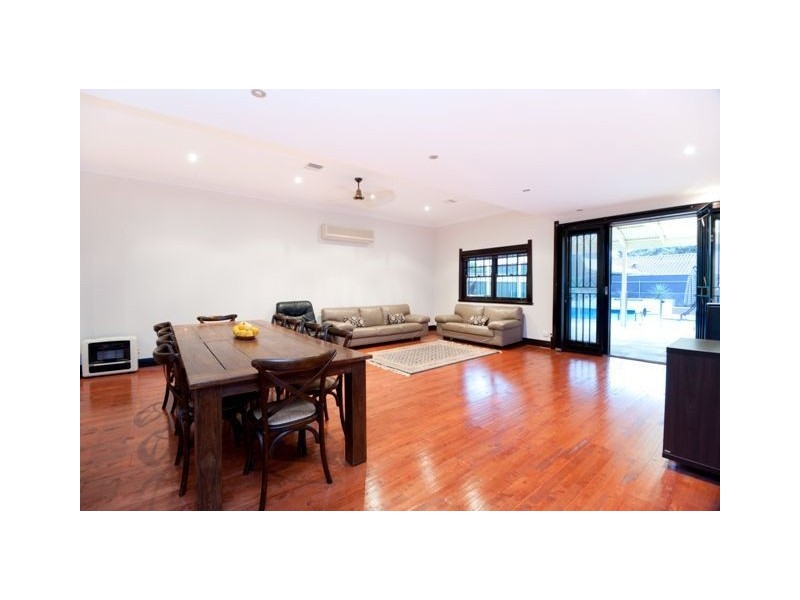 1 Bath Street, Glenelg South SA 5045