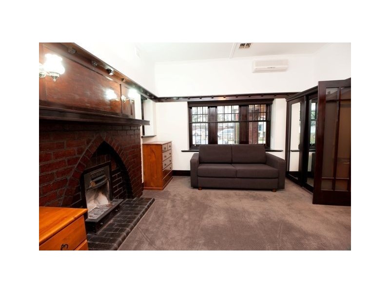 1 Bath Street, Glenelg South SA 5045