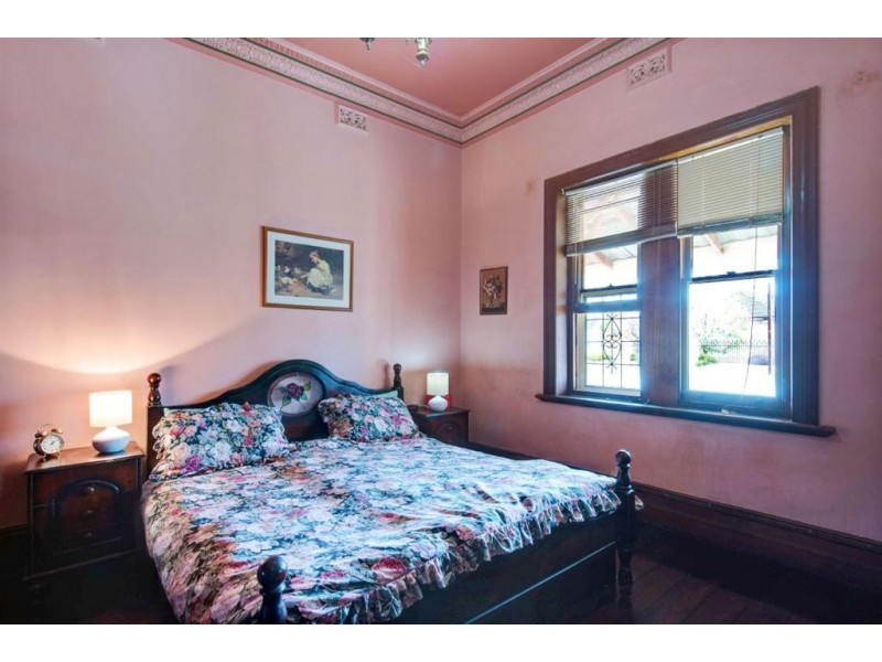 28 Sixth Avenue, Cheltenham SA 5014