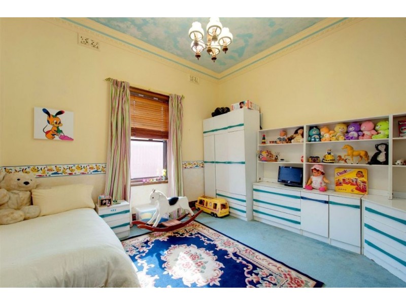 28 Sixth Avenue, Cheltenham SA 5014