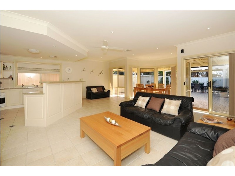 86 Gladstone Road, North Brighton SA 5048