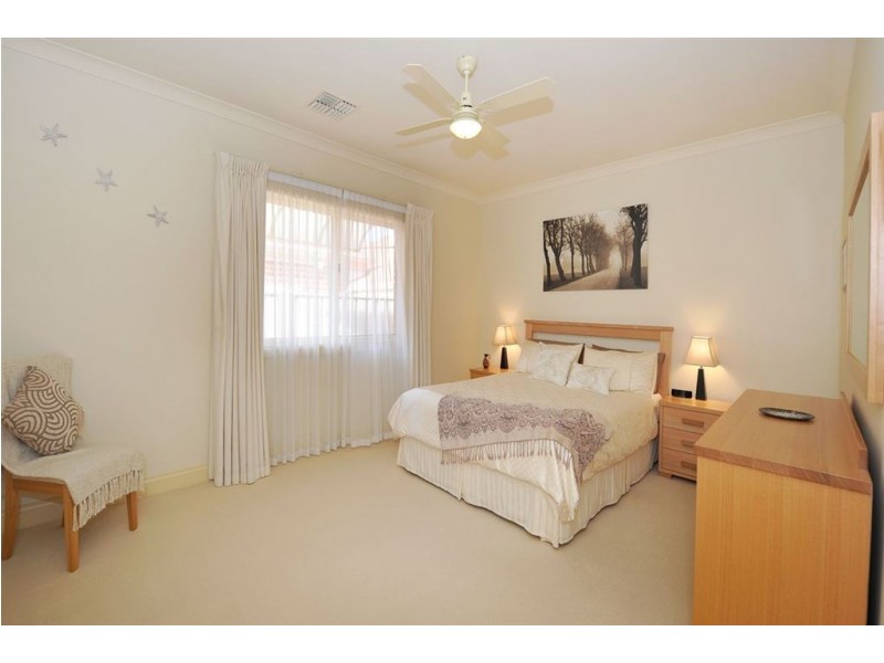 86 Gladstone Road, North Brighton SA 5048