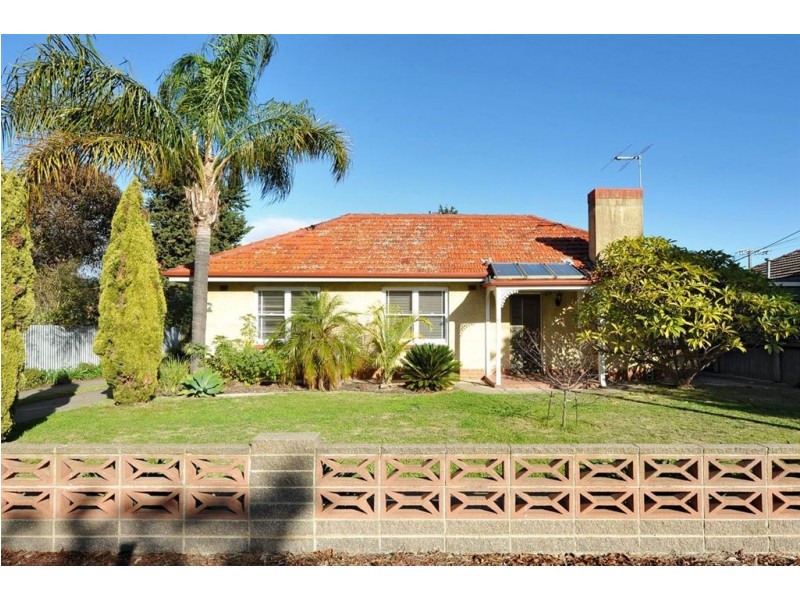 30 Tiparra Avenue, Park Holme SA 5043
