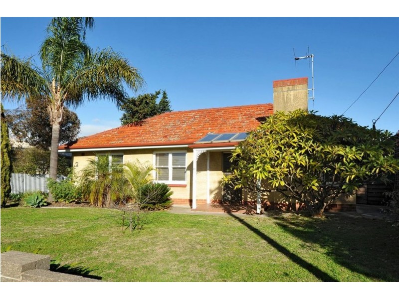 30 Tiparra Avenue, Park Holme SA 5043