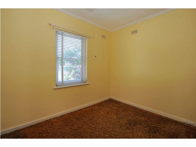 30 Tiparra Avenue, Park Holme SA 5043