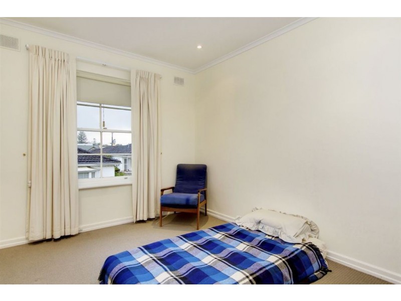 8/8 Robert Street, Glenelg South SA 5045