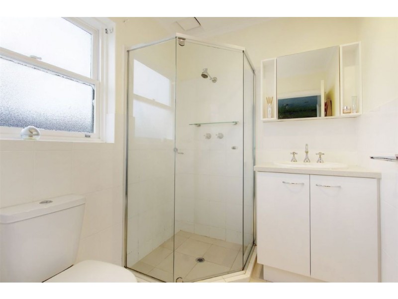 8/8 Robert Street, Glenelg South SA 5045