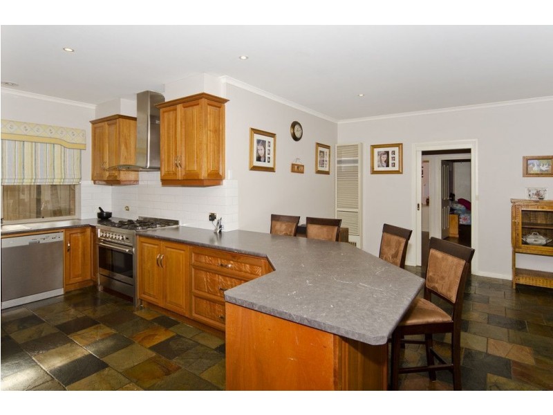 2 Heathcote Place, Onkaparinga Hills SA 5163