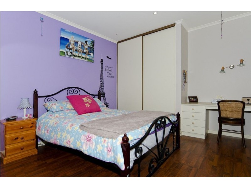 2 Heathcote Place, Onkaparinga Hills SA 5163