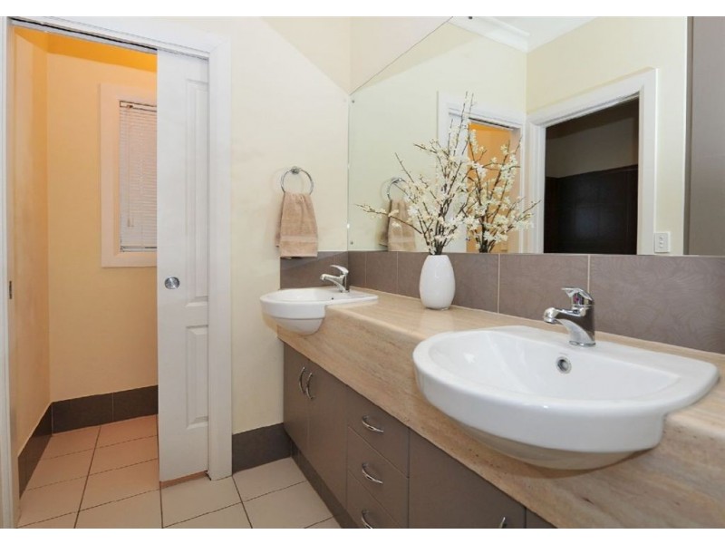 5 Lacebark Court, Flagstaff Hill SA 5159