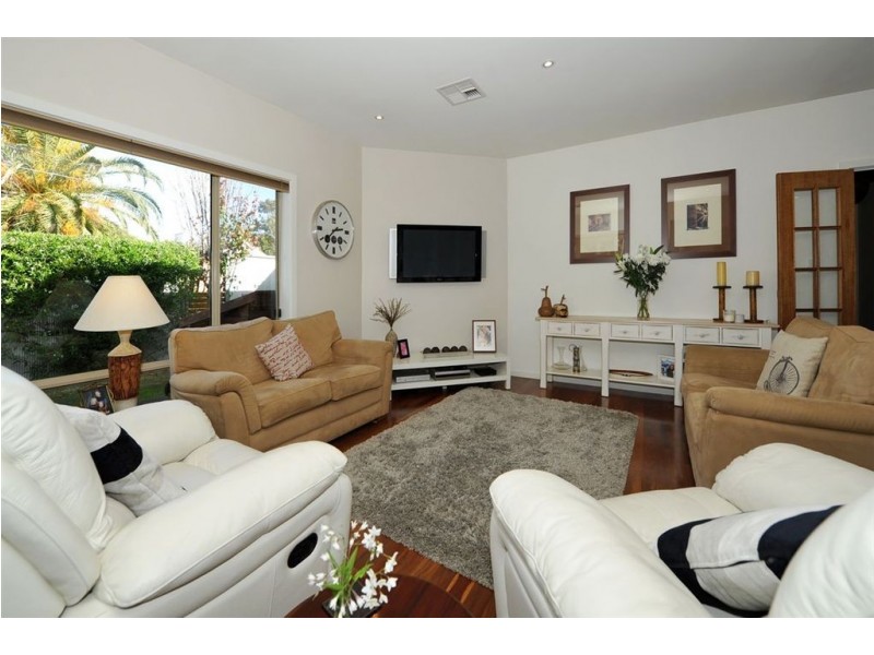 12 McLaughlan Avenue, North Brighton SA 5048