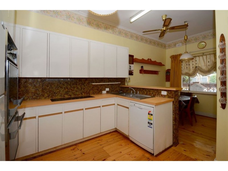 8 Wyatt Street, Glenelg East SA 5045