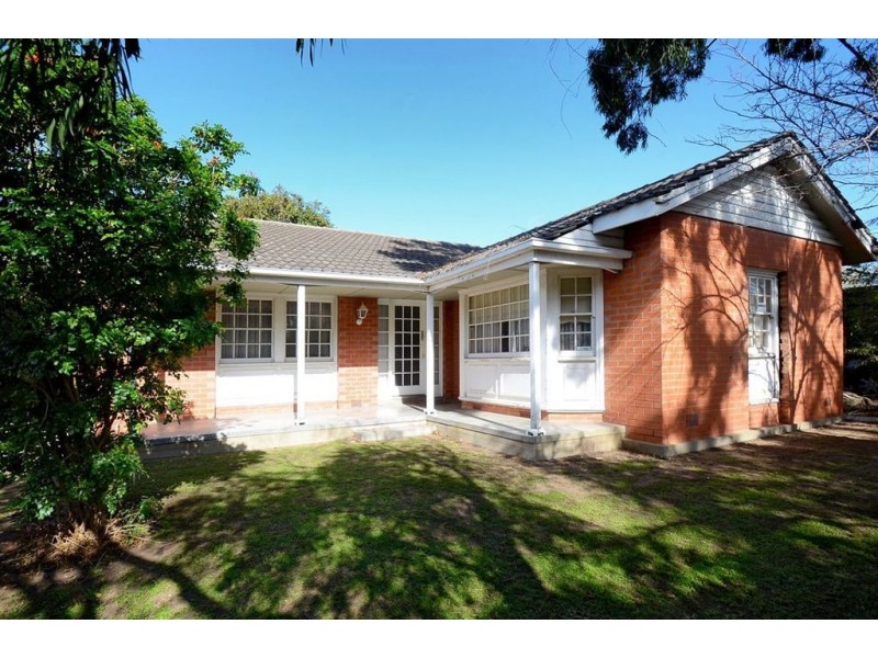 35 St Andrews Crescent, Novar Gardens SA 5040