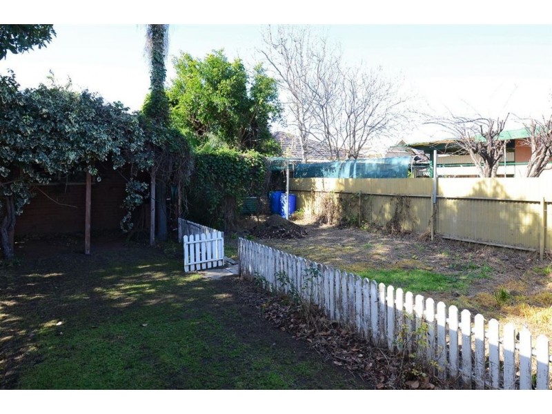 35 St Andrews Crescent, Novar Gardens SA 5040