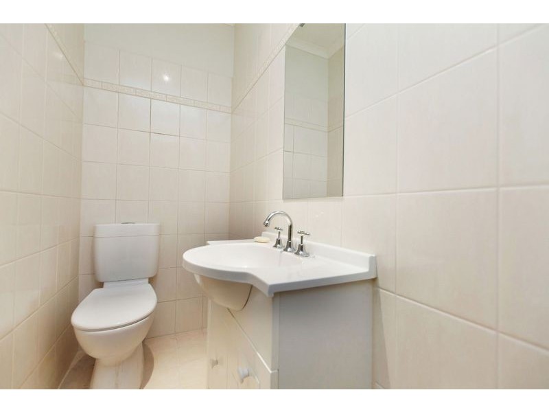 1/80 Moseley Street, Glenelg South SA 5045